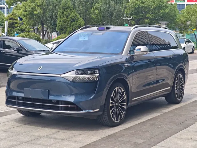 AITO Wenjie AITO M9 2024 Extended Range Ultra 42kWh 6-Seater