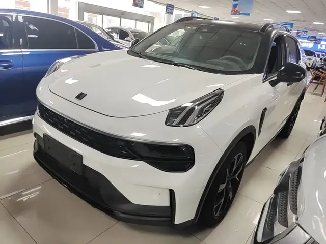 Lynk & Co 01 2021 2.0TD AWD Halo Sport