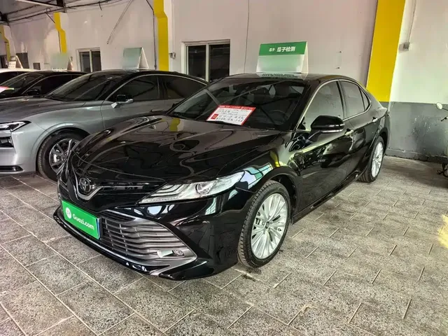 Toyota Camry 2019 2.5G Luxury Edition China VI