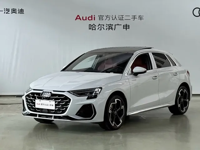 Audi A3 2025 Facelift Sportback 35TFSI Flying Spur Premium