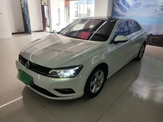 Volkswagen Lamando 2018 230TSI DSG Trend Edition