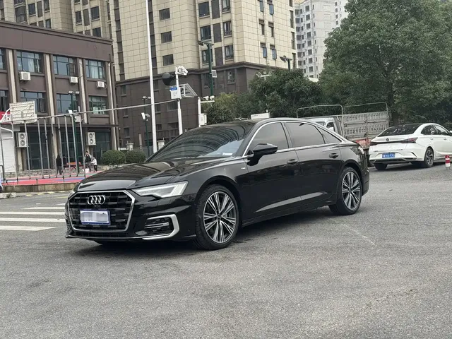 Audi A6L 2023 45 TFSI Premium Selection Dynamic