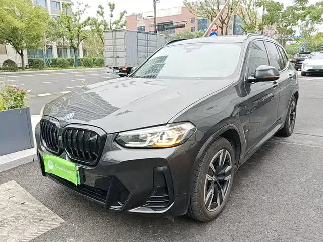 BMW iX3 2022 Leading Edition