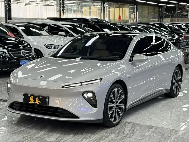 NIO ET7 2024 75kWh Executive Signature Edition