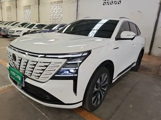 Changan CS75 PLUS 2025 4th Gen UItra 2.0T New Blue Whale Cloudrider Model