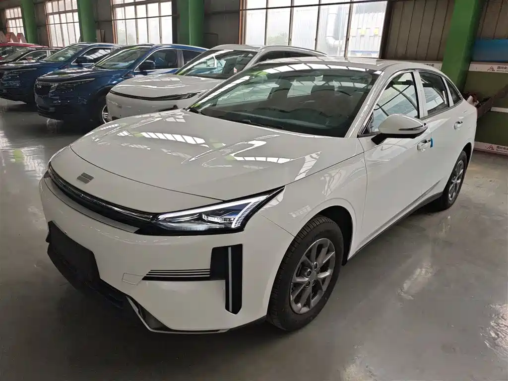 Geely Galaxy L6 2025 EM-i 60km Explorer Edition