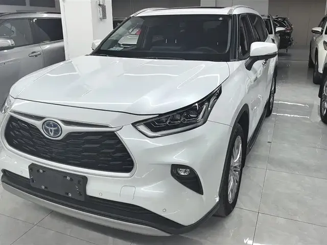 Toyota Highlander 2024 2.5L Smart Hybrid 4WD Premium 7-seater