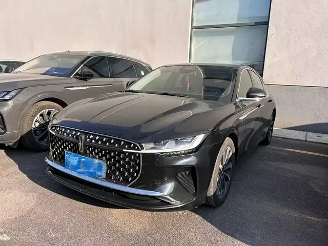 Lincoln Z 2024 2.0T Premium Edition