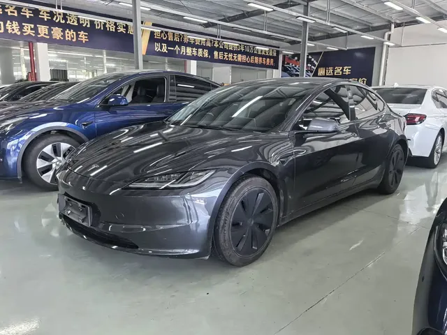 Tesla Model 3 2023 Rear-Wheel Drive