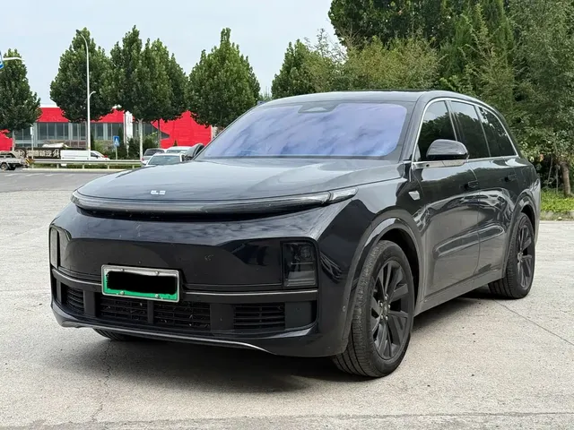 Li Auto Li L8 2023 Pro