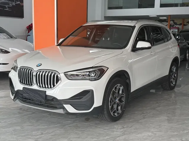BMW X1 2022 sDrive25Li Leading