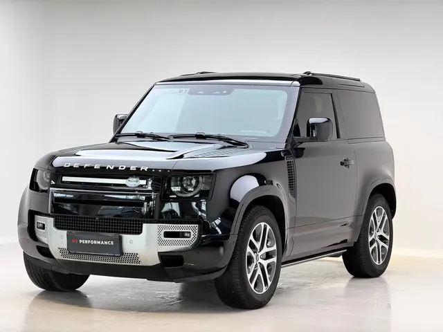Land Rover Defender 2023 Model 90 3.0T P400 XS