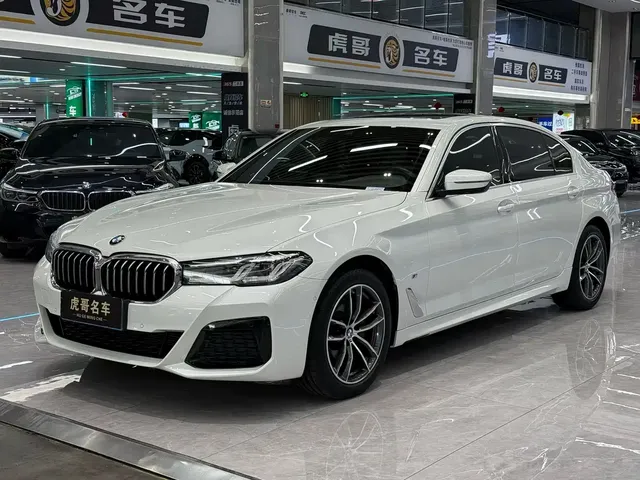 BMW 5 Series 2021 525Li M Sport Package