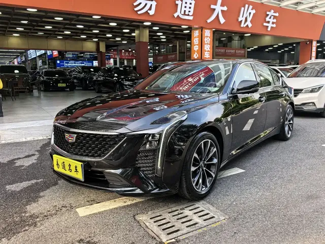 Cadillac CT5 2025 Model 28T Urban Sport Edition