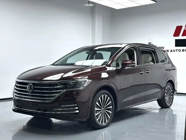 Volkswagen Viloran 2022 380TSI Premium Edition