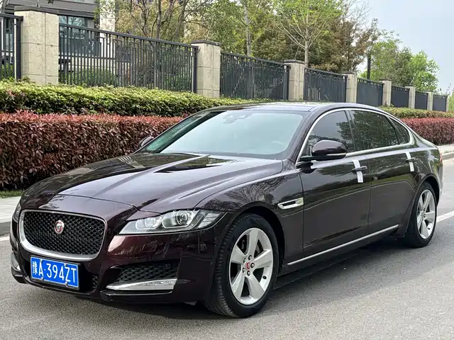 Jaguar XFL 2018 XFL 2.0T 200PS Elite