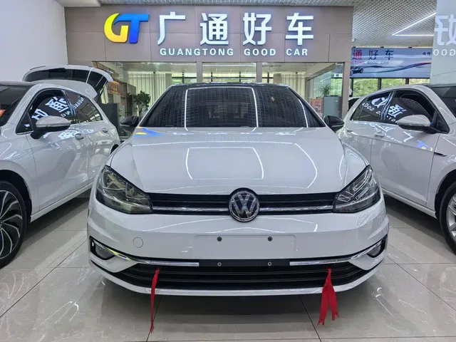 Volkswagen Golf 2020 Beloved Edition 280TSI DSG Comfort
