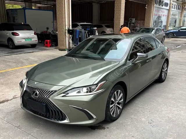 Lexus ES 2020 200 Excellence