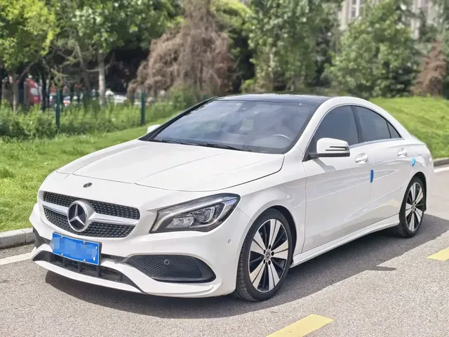 Mercedes-Benz CLA (Import) 2019 CLA 200 Fashion