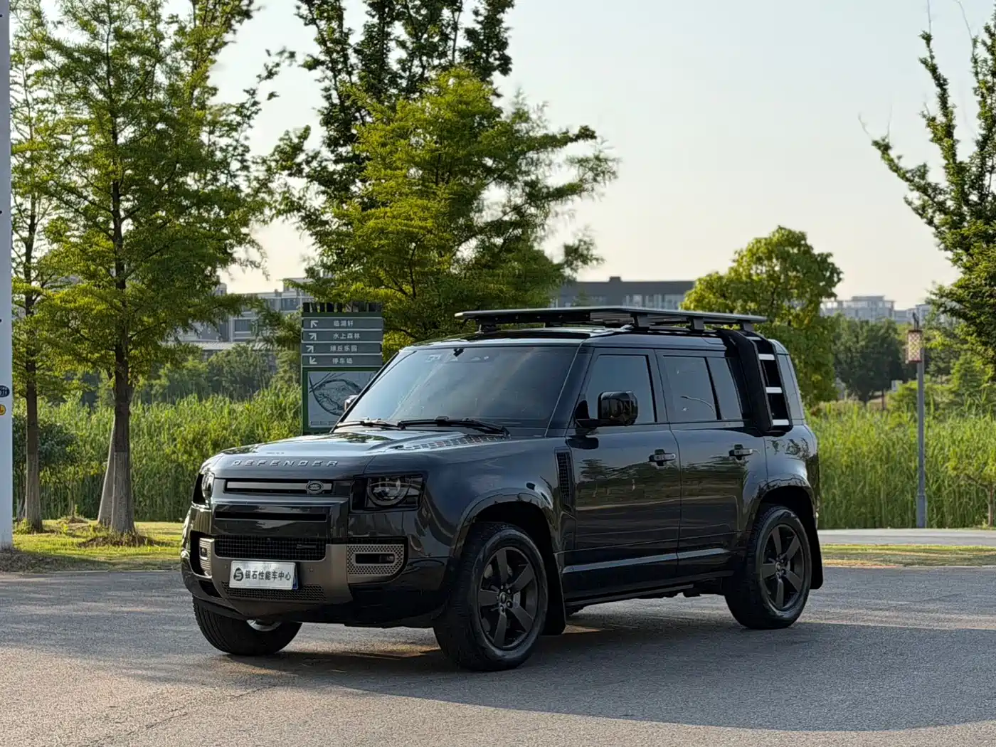 Land Rover Defender 2023 Facelift 110 3.0T P400 X-DYNAMIC HSE