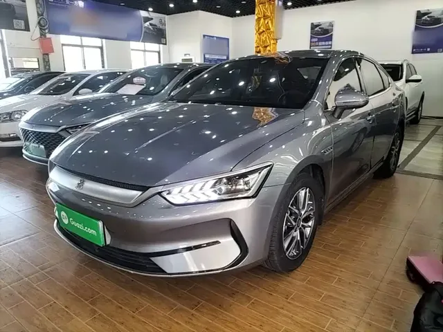 BYD Qin PLUS 2021 EV 400KM Luxury Model