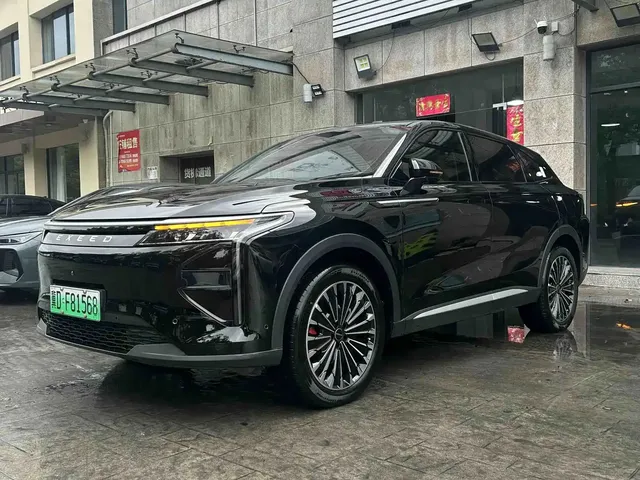 Exeed Yaoguang C-DM 2025 200 Ultra Long Range Pro AWD