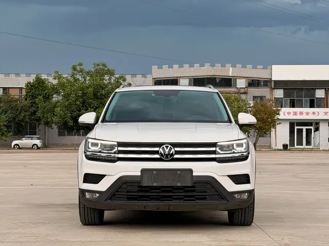 Volkswagen Tharu 2022 280TSI FWD Luxury Edition