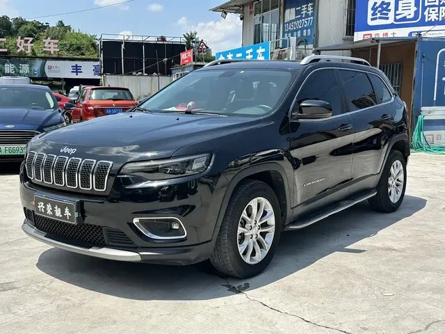 Jeep Cherokee 2019 2.0T 2WD Smart Edition China V