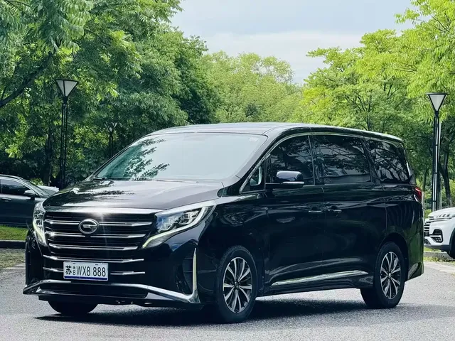 GAC Trumpchi M8 2023 Leading Series 390T Premium Edition