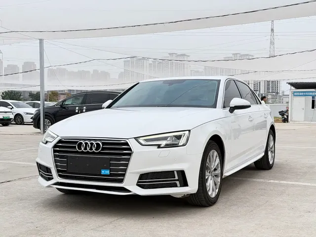 Audi A4L 2020 40 TFSI Fashion Dynamic Edition