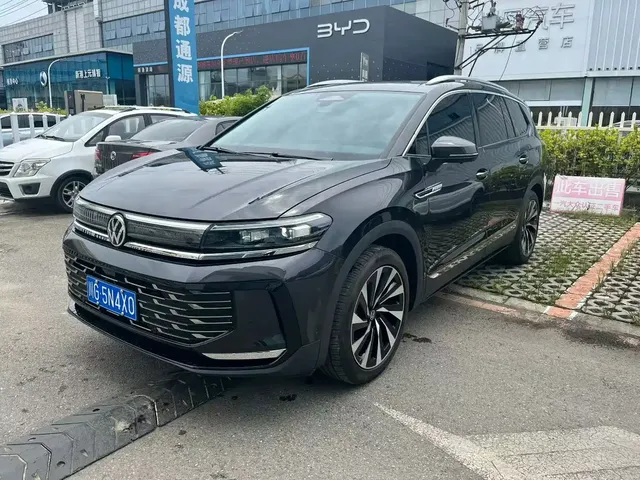 Volkswagen Talagon 2025 Model 450TSI AWD Premium 6-Seater