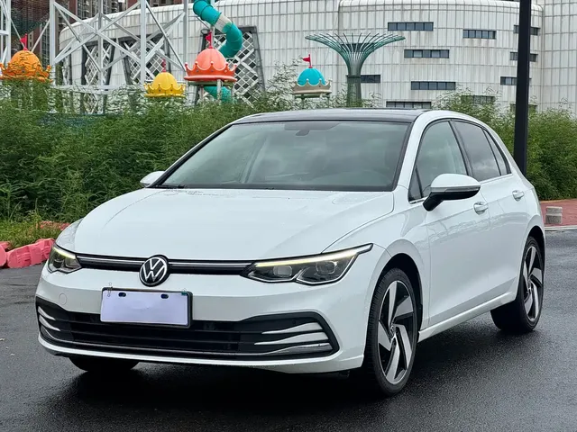 Volkswagen Golf 2021 280TSI DSG Pro