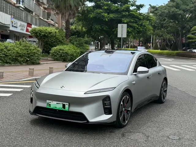 NIO ET5 2025 Model Champion Commemorative Edition 75kWh