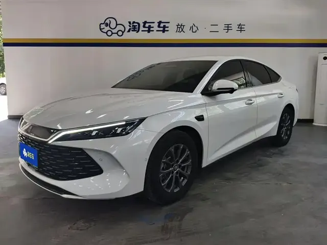 BYD Qin L 2025 DM-i Smart Drive Edition 80KM Leading