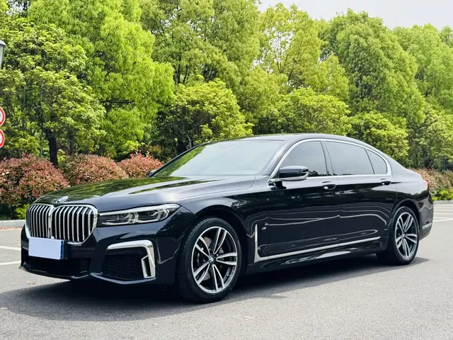 BMW 7 Series 2021 Model 730Li M Sport Package