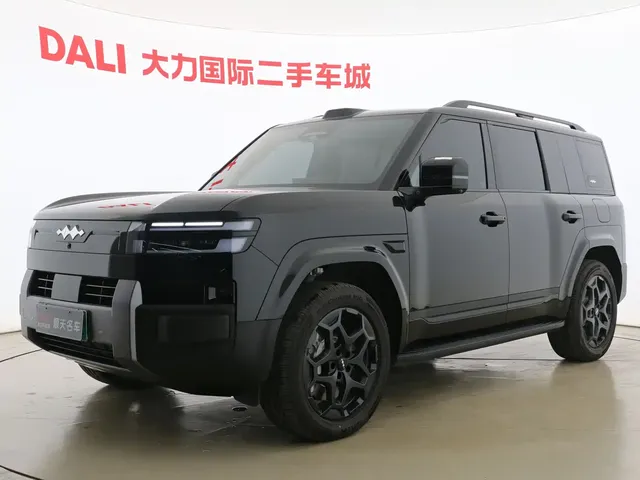 Fang Cheng Bao Titanium 7 2025 AWD Base Model