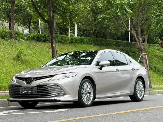 Toyota Camry 2019 Facelift 2.5G Luxury Edition