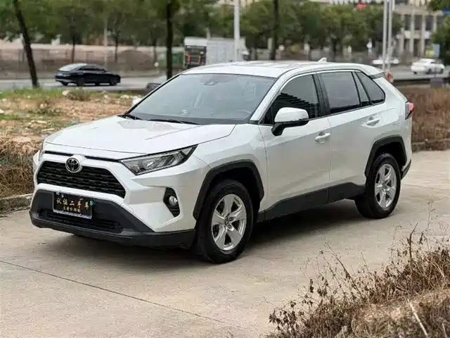Toyota RAV4 Rongfang 2020 2.0L CVT 2WD Urban Edition