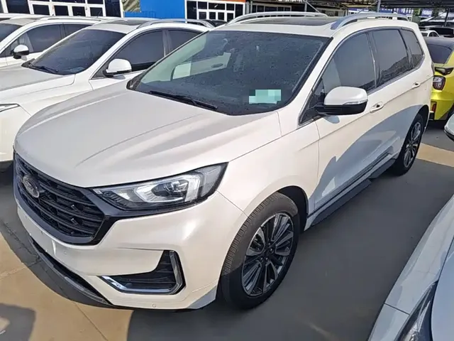 Ford Edge 2021 PLUS EcoBoost 245 FWD Luxury Sharp 7-seater