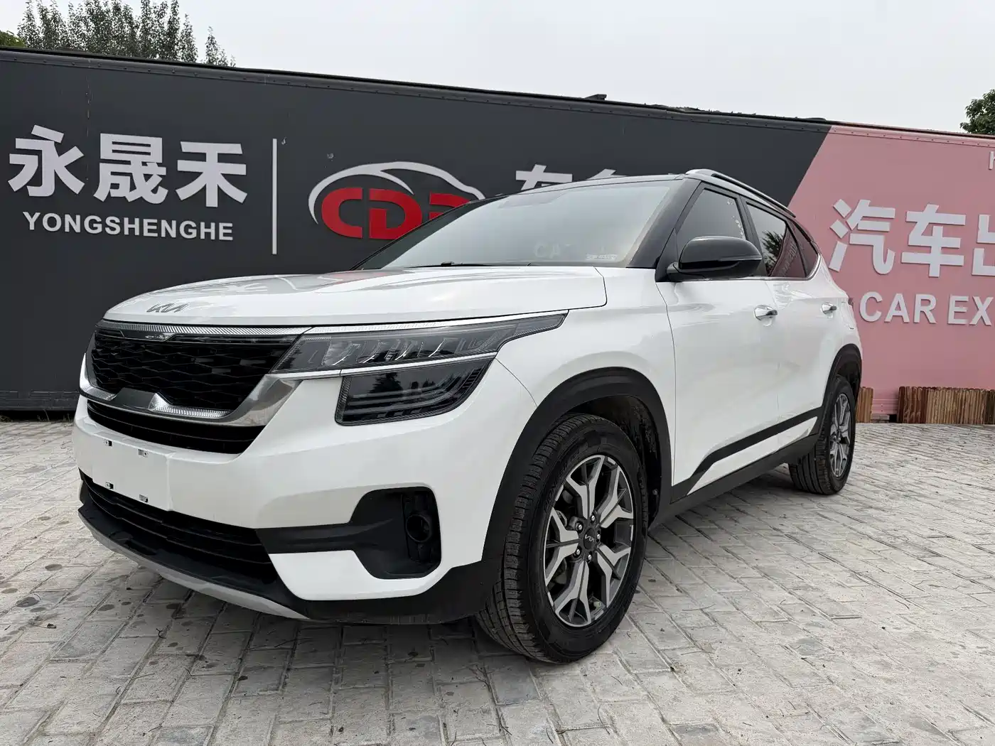Kia KX3 Smart Run 2021 1.5L CVT Fashion Edition