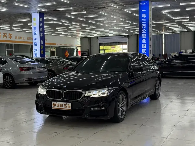 BMW 5 Series 2018 525Li M Sport Package