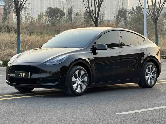 Tesla Model Y 2023 Rear-Wheel Drive Edition
