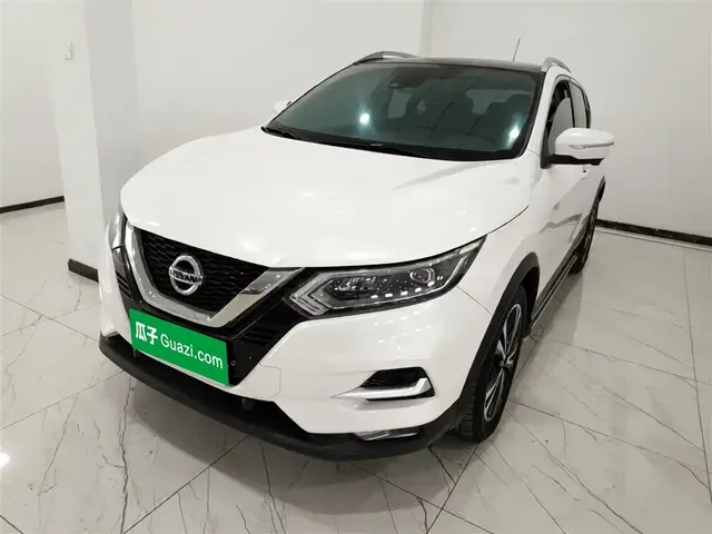 Nissan Qashqai 2021 2.0L CVT Luxury Version