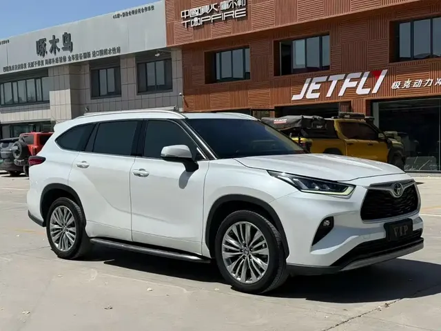 Toyota Highlander 2022 380T 4WD Luxury 7-Seater