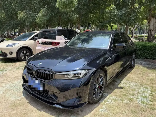 BMW 3 Series 2025 330Li M Sport Night Edition