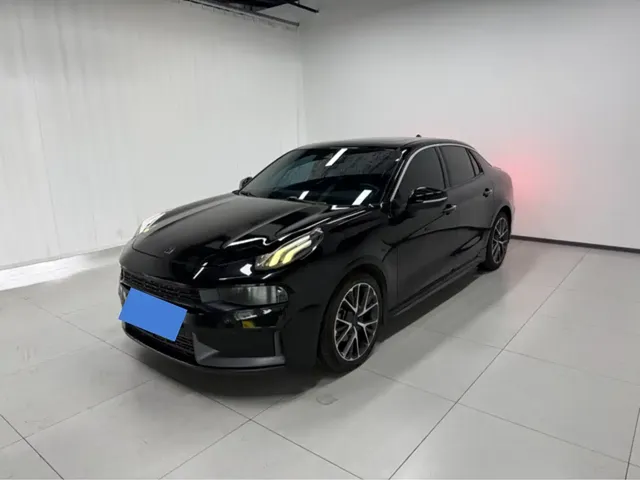 Lynk & Co 03 2019 2.0TD Auto Power Pro Version