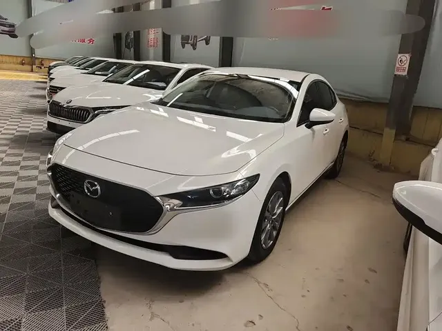 Mazda 3 Axela 2022 Mazda3 2.0L Automatic Shine Edition