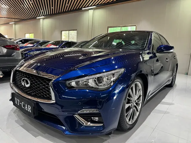 Infiniti Q50L 2018 2.0T Premium Edition China V