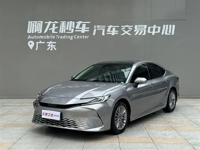 Toyota Camry 2024 Hybrid 2.0HG Premium Edition