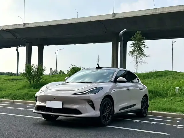 IM Motors IM LS6 2025 Gecko Smart Drive Edition